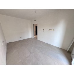 TRE LOCALI CON GIARDINO_O2