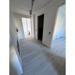 TRE LOCALI CON GIARDINO_O1