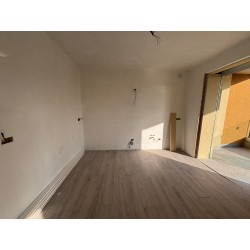 TRE LOCALI CON GIARDINO_P5