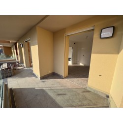 TRE LOCALI CON GIARDINO_P5