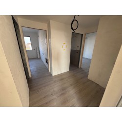 TRE LOCALI CON GIARDINO_P5