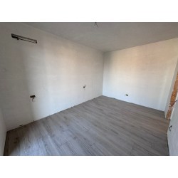 TRE LOCALI CON GIARDINO_P5