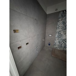 TRE LOCALI CON GIARDINO_O12