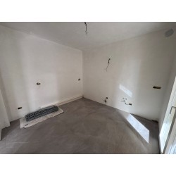 TRE LOCALI CON GIARDINO_P2