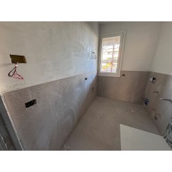 TRE LOCALI CON GIARDINO_O4