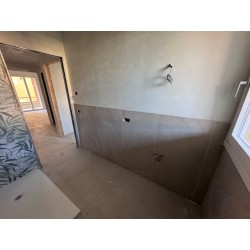 TRE LOCALI CON GIARDINO_O4