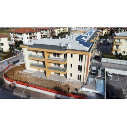 TRE LOCALI CON GIARDINO_O4