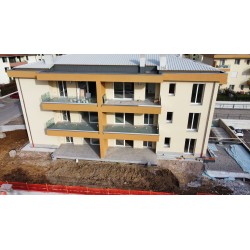 TRE LOCALI CON GIARDINO_O4